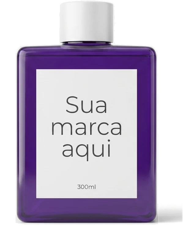 Frasco de perfume 300ml com o rótulo “Sua marca aqui”